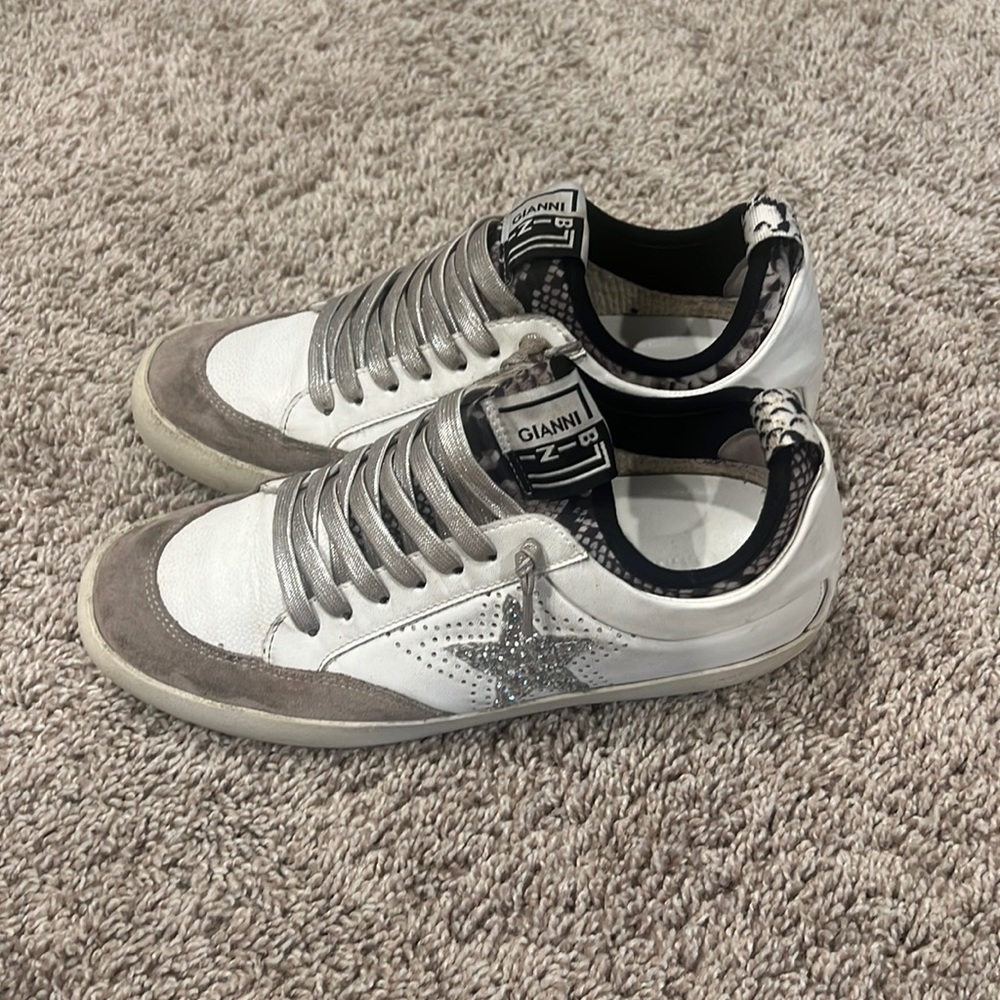 Gianni Bini Sneakers